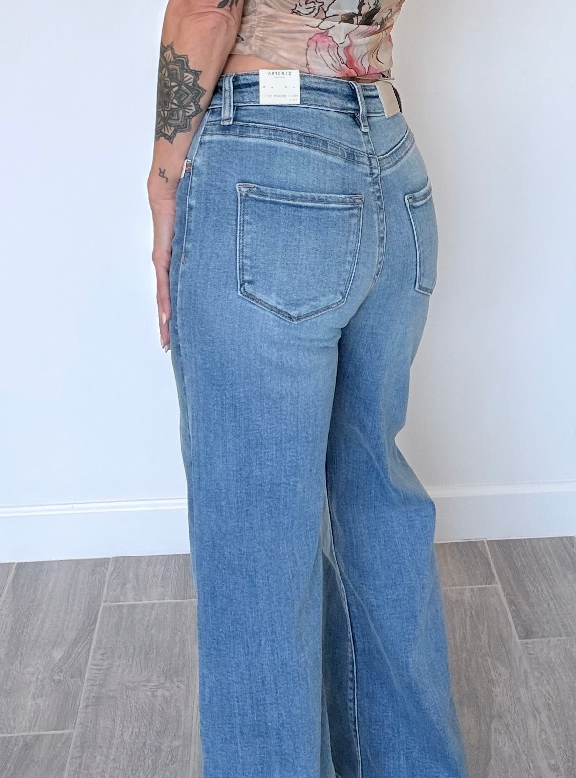 The Sculpt Jean