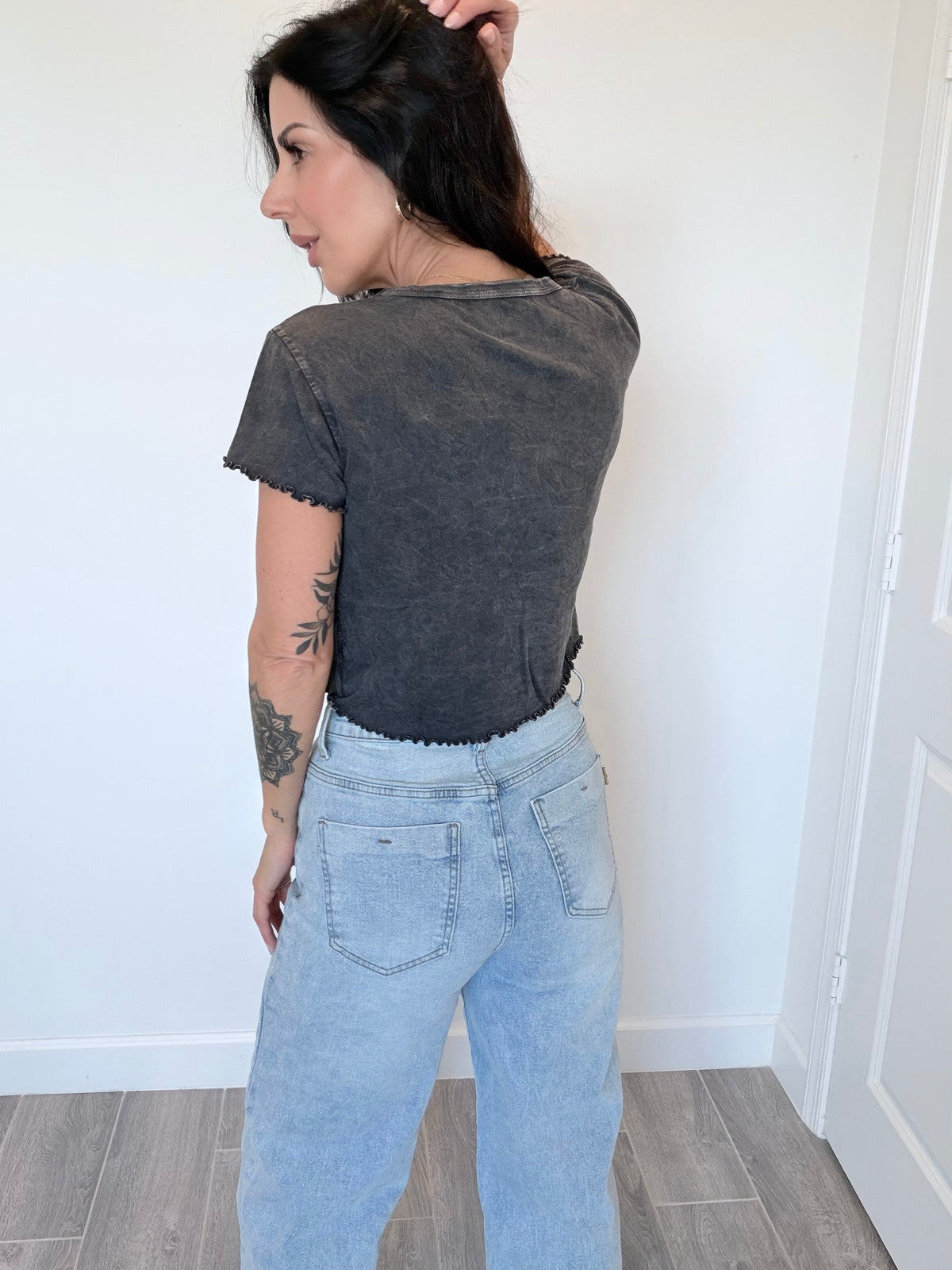 Mon Amour Graphic Tee