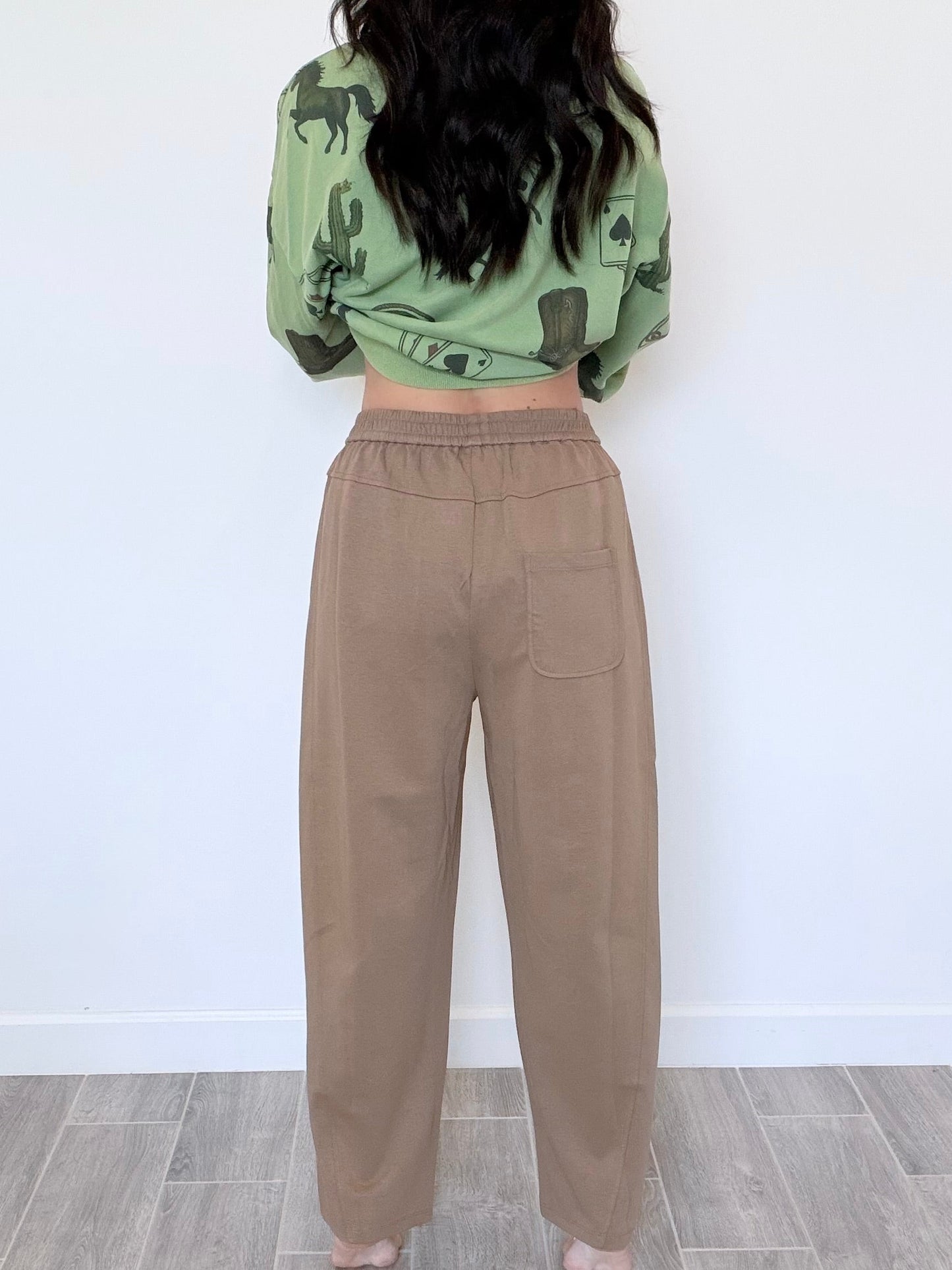 Sunday Stroll Crochet Barrel Pant